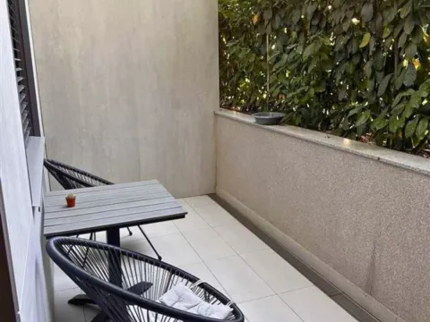 Prodaja, dvosoban stan, 60m², Stari grad, Novi Sad - image 2