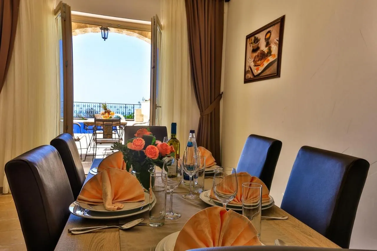 Sale, house, 150m², Reževići, Budva