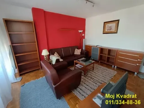 Stan in Novi Beograd Blok 70