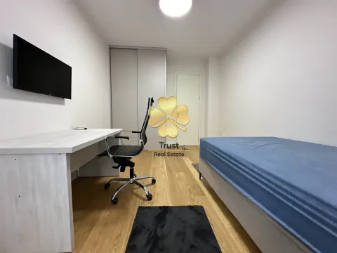 Izdavanje, trosoban stan, 115m², Podgorica, Crna Gora - image 8