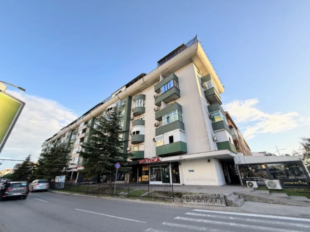 Prodaja, dvosoban stan, 96m², Stari Aerodrom, Podgorica