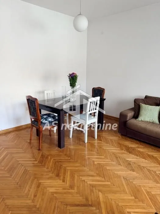 Rent, two bedroom apartment, 55m², Stari Grad, Beograd