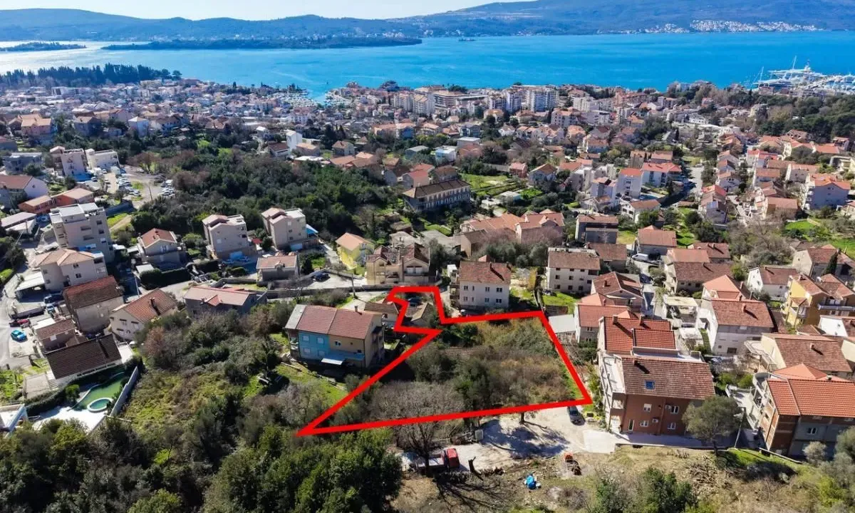 Sale, land lot, 220m², Centar, Tivat