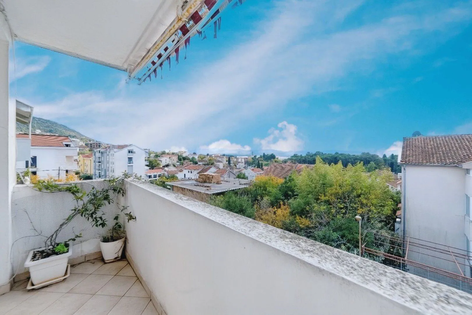 Prodaja, trosoban stan, 106m², Tivat, Crna Gora