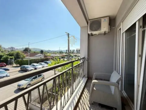 Izdavanje, dvosoban stan, 72m², Zabjelo, Podgorica - image 10