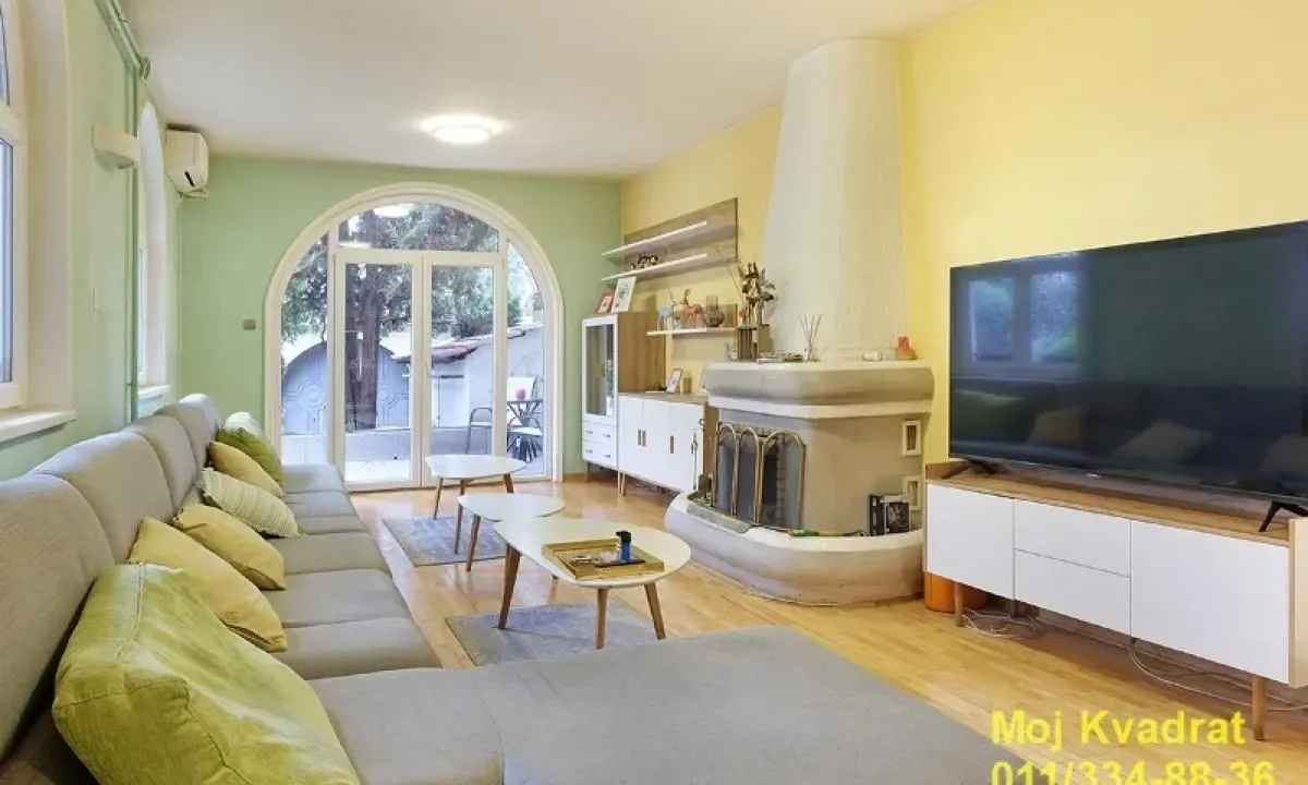 Prodaja, kuća, 205m², Karaburma, Palilula Sve Podlokacije