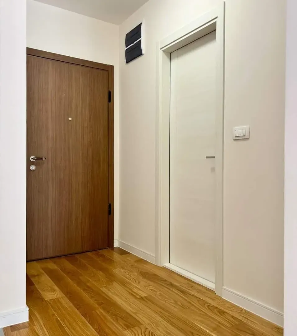 Prodaja, jednosoban stan, 43m², Central Point, Podgorica