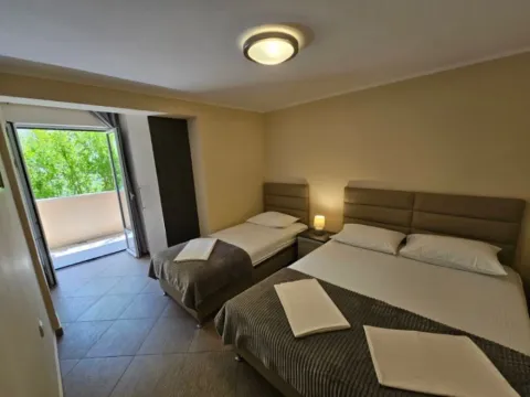 Izdavanje, dvosoban stan, 70m², Budva, Crna Gora - image 3