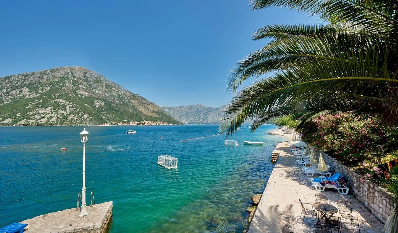 Sale, house, 235m², Kostanjica, Kotor