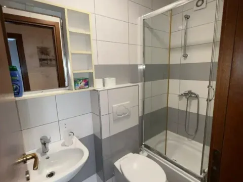 Izdavanje, dvosoban stan, 75m², City Kvart, Podgorica - image 8