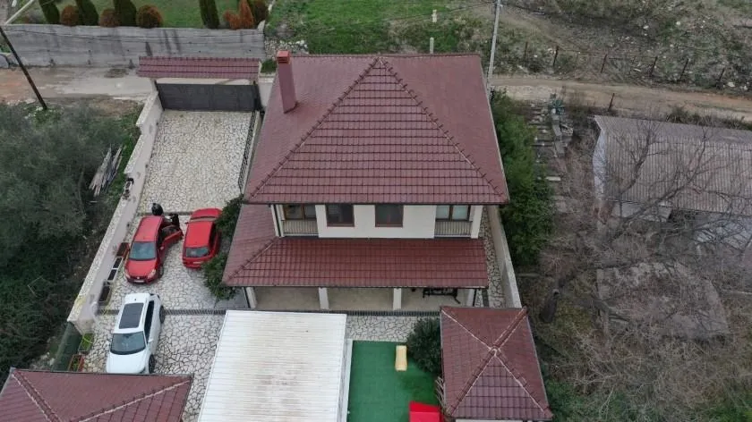 Prodaja, kuća, 240m², Šušanj, Bar