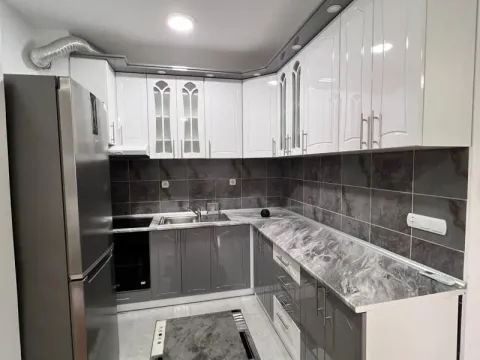 Izdavanje, dvosoban stan, 55m², Karaburma, Palilula Sve Podlokacije - image 9