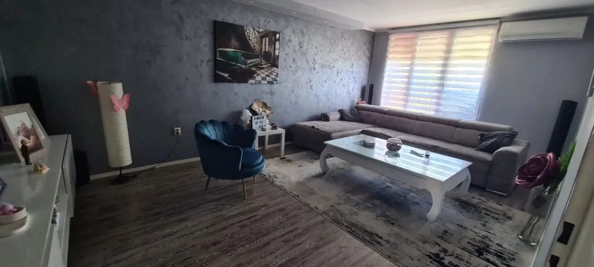 Prodaja, četvorosoban stan, 110m², Cetinje, Crna Gora