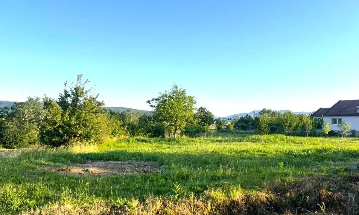 Sale, land lot, 1750m², Danilovgrad, Crna Gora