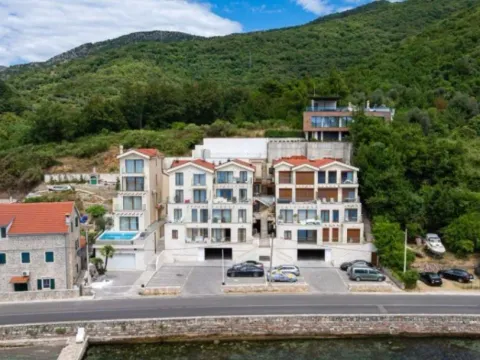 Sale, two bedroom apartment, 91m², Opatovo, Tivat - image 2