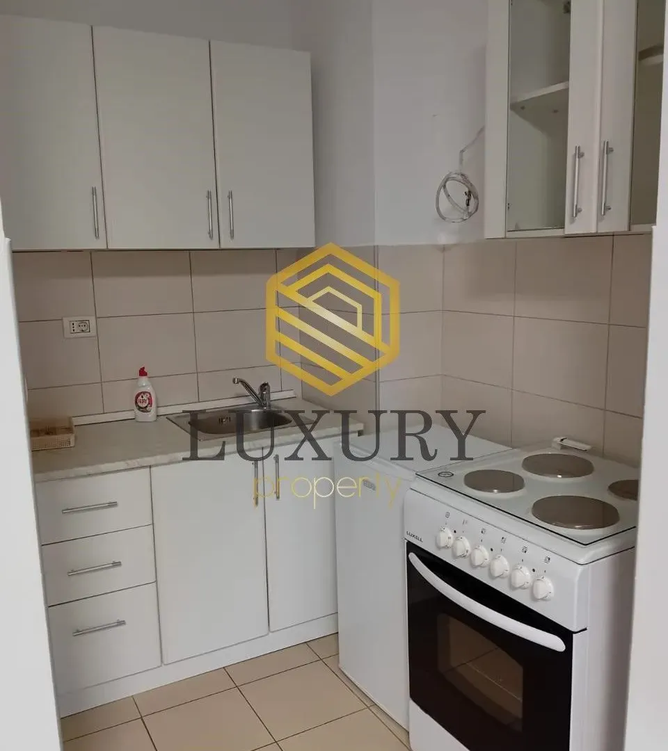 Prodaja, garsonjera, 31m², City Kvart, Podgorica