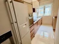 Rent, three bedroom apartment, 100m², City Kvart, Podgorica - image 5