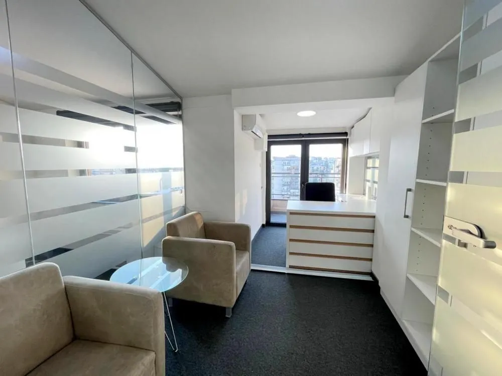 Rent, office space, 233m², Južni Bulevar, Vračar Sve Podlokacije