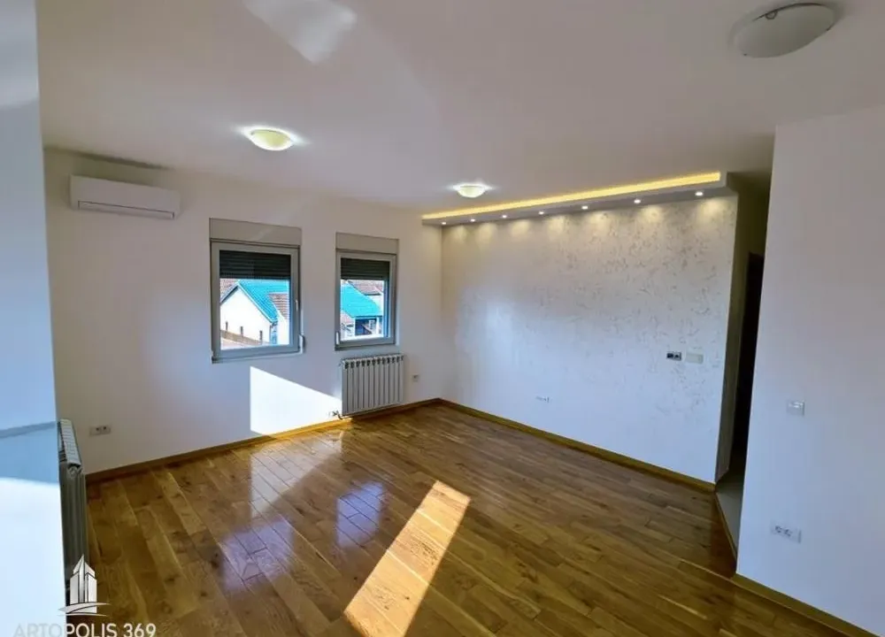 Prodaja, jednosoban stan, 37m², Batajnica, Beograd