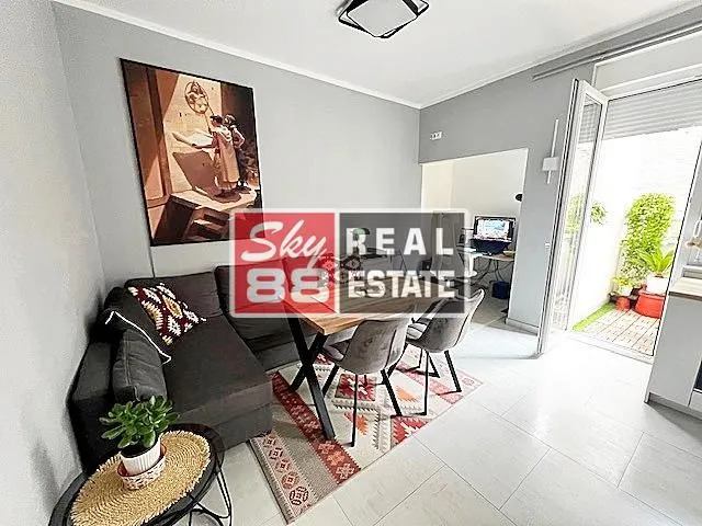 Sale, two bedroom apartment, 48m², Stari Grad, Beograd