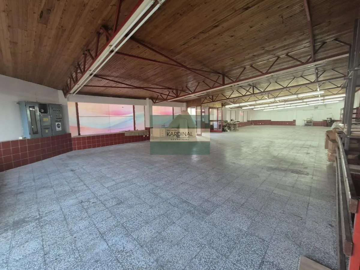 Sale, office space, 327m², Budžino brdo, Jagodina