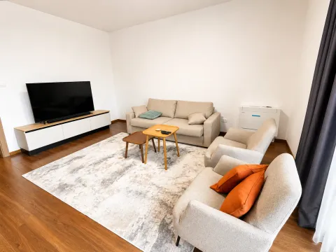 Izdavanje, četvorosoban stan, 113m², Master Kvart, Podgorica - image 3