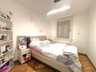 Sale, five bedroom apartment, 180m², Stari Aerodrom, Podgorica - image 5