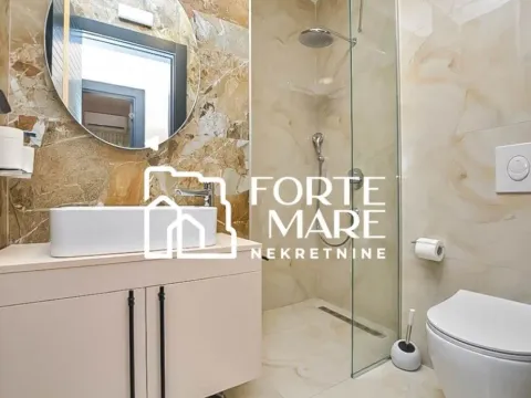 Prodaja, dvosoban stan, 61m², Njivice, Herceg Novi - image 9