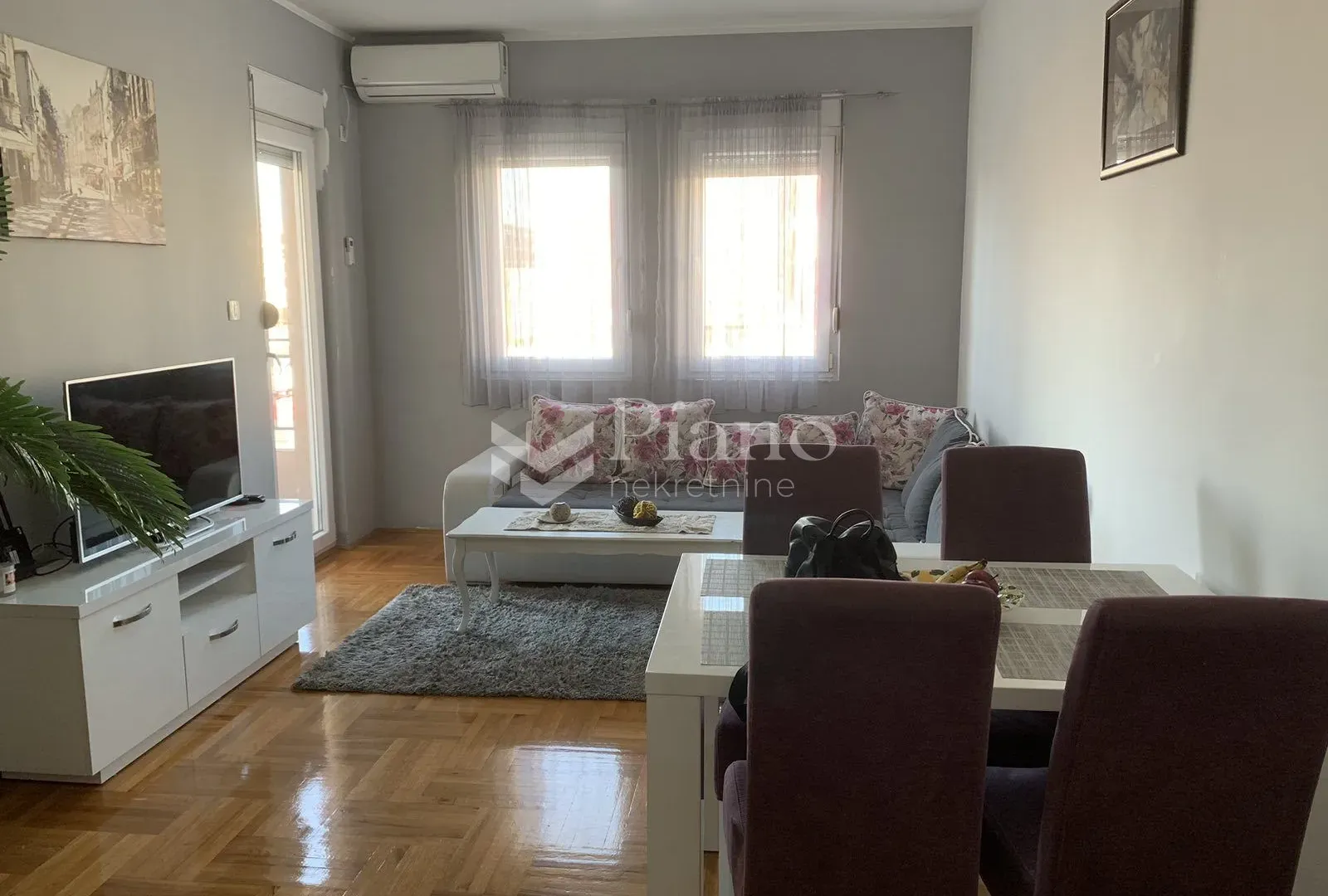Rent, one bedroom apartment, 44m², City Kvart, Podgorica