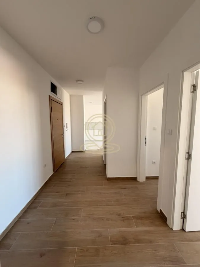 Prodaja, trosoban stan, 65m², Telep, Novi Sad Sve Podlokacije