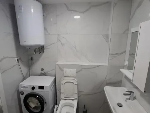 Rent, one bedroom apartment, 45m², Radanovići, Kotor - image 6