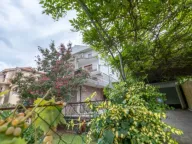 Rent, apartment, 145m², Momišići, Podgorica - image 1