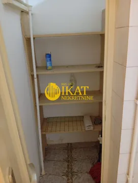 Izdavanje, dvosoban stan, 50m², Stari Grad, Beograd - image 14