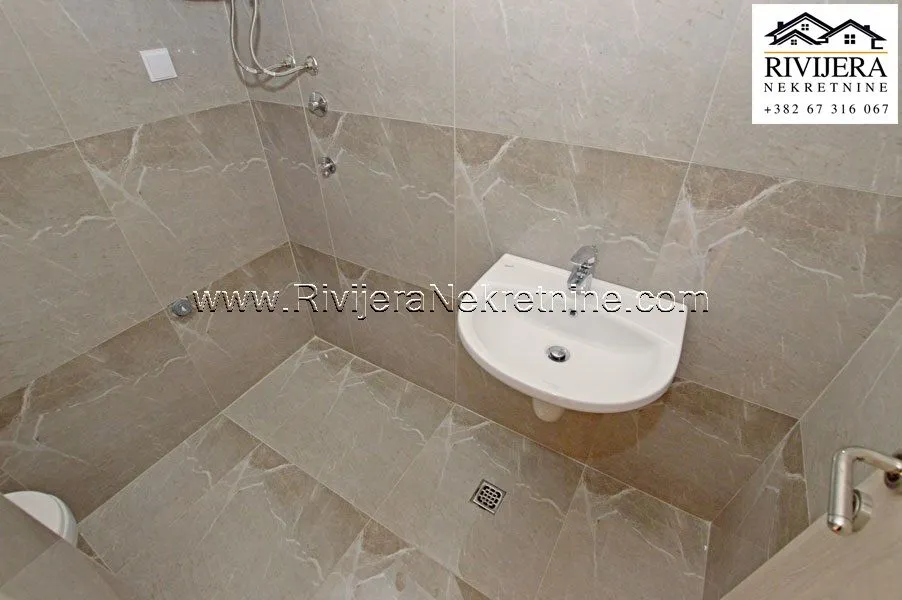 Prodaja, trosoban stan, 132m², Meljine, Herceg Novi