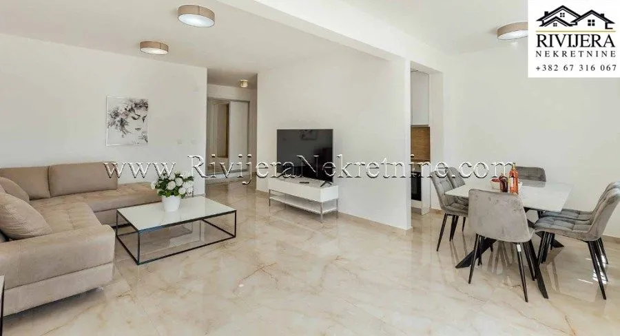 Prodaja, dvosoban stan, 120m², Baošići, Herceg Novi