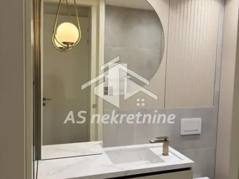 Izdavanje, trosoban stan, 113m², Čubura, Beograd - image 24