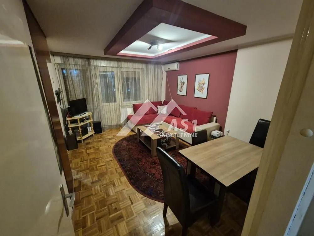 Izdavanje, dvosoban stan, 50m², Liman 3, Novi Sad Sve Podlokacije