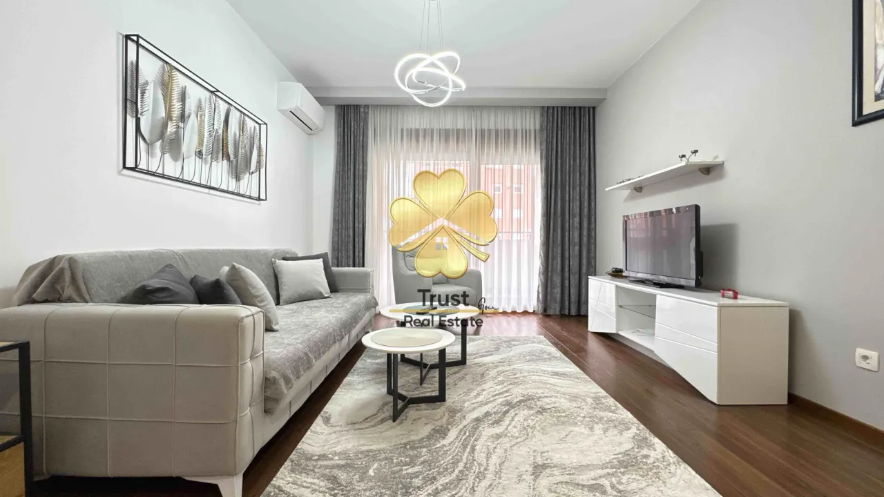 Izdavanje, garsonjera, 53m², Master Kvart, Podgorica