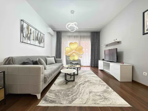 Izdavanje, garsonjera, 53m2, Master Kvart, Podgorica Izdavanje, garsonjera, 53m2, Master Kvart, Podgorica