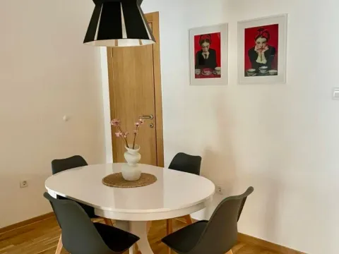 Rent, two bedroom apartment, 87m², Malo Brdo, Podgorica - image 7