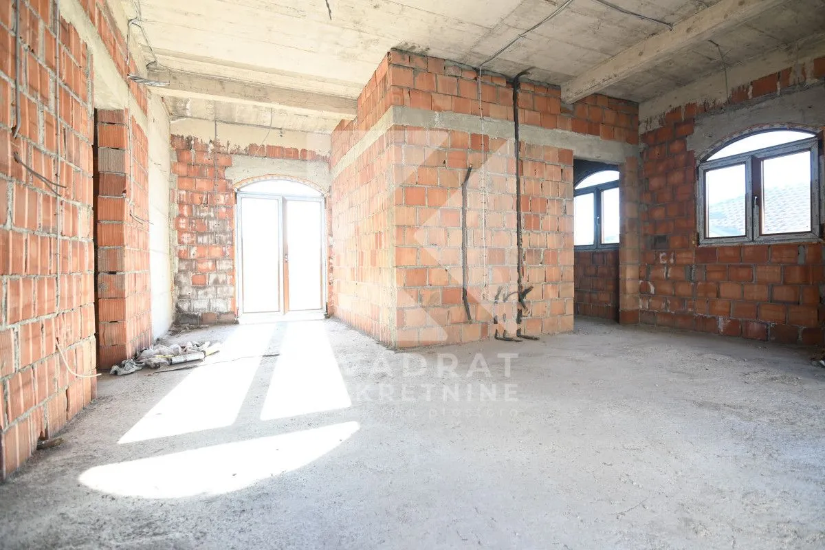 Sale, office space, 380m², Kruševac, Podgorica