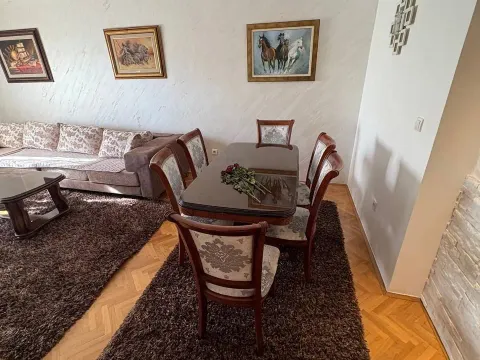 Sale, two bedroom apartment, 74m², Stara Varoš, Podgorica - image 2
