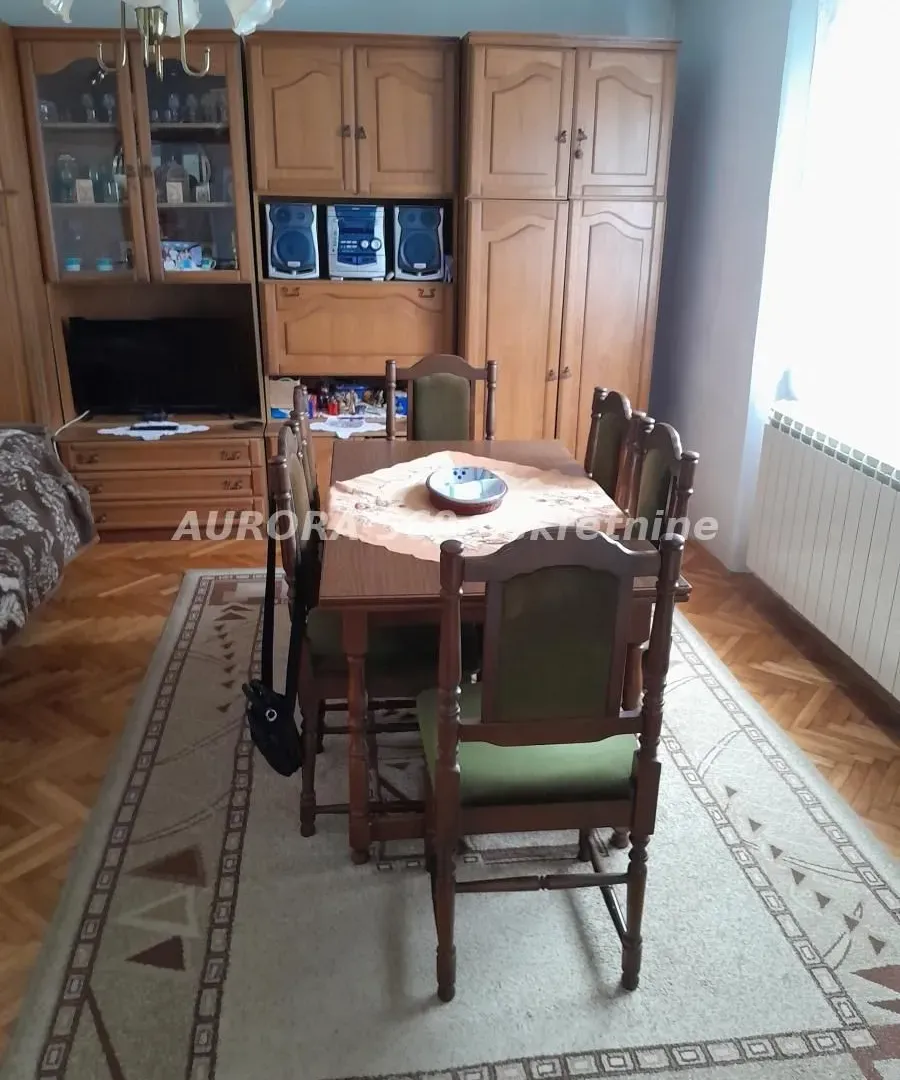 Prodaja, kuća, 147m², Sremska Kamenica, Petrovaradin