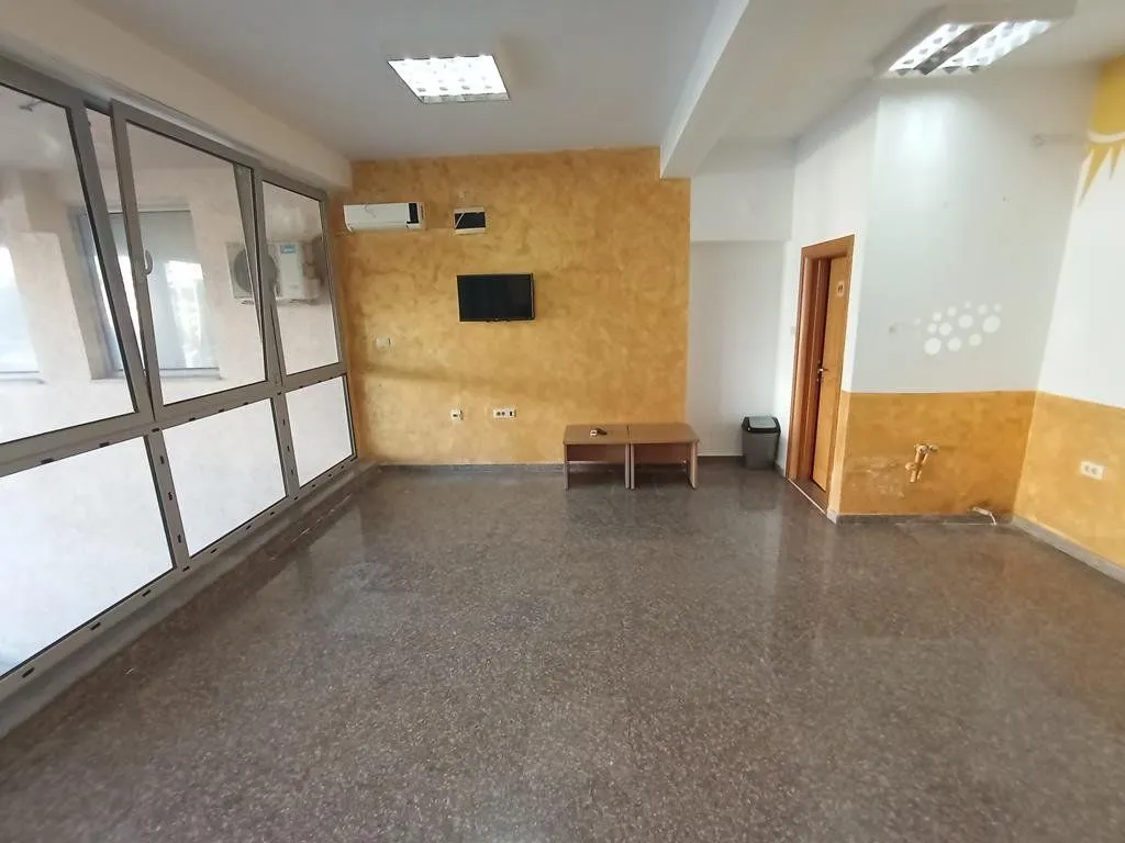 Sale, office space, 27m², Centar, Podgorica