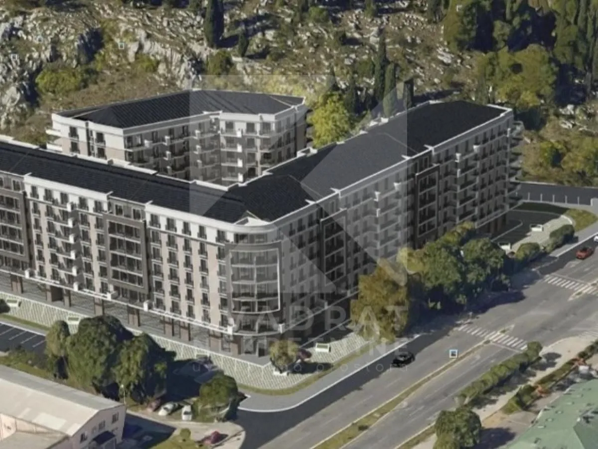 Prodaja, četvorosoban stan, 175m², Ljubović, Podgorica