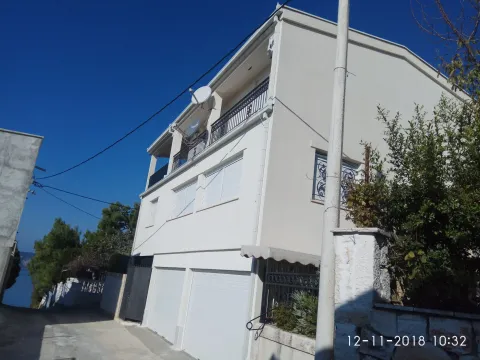 Sale, house, 200m², Bar, Crna Gora - image 6