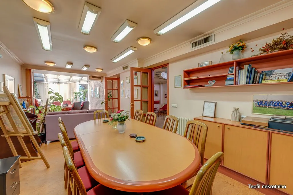 Sale, house, 285m², Bezanijska Kosa 1, Bežanijska Kosa Sve Podlokacije