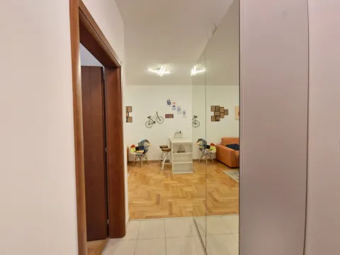 Rent, one bedroom apartment, 47m², Bečići, Budva - image 13