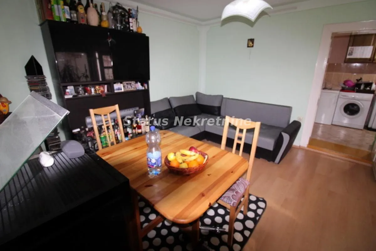 Prodaja, kuća, 181m², Temerin, Novi Sad