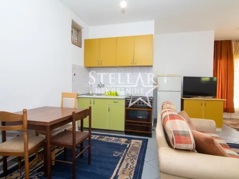 Izdavanje, dvosoban stan, 55m², Gornja Gorica, Podgorica - image 3